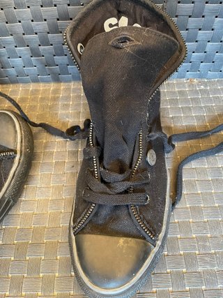Zapatillas Levi's Negras Talla 42
