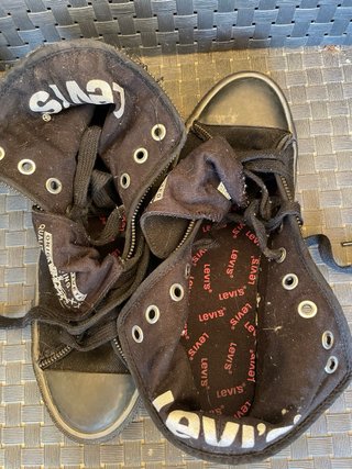 Zapatillas Levi's Negras Talla 42