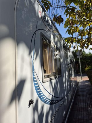 Autocaravana integral hymer eriba jet