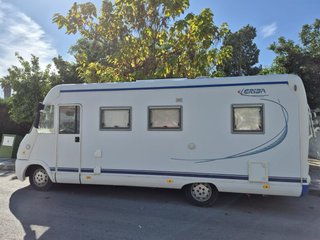 Autocaravana integral hymer eriba jet
