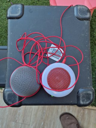 Kit Karaoke Pringles Rojo y Blanco