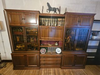 Mueble de salón vintage madera maciza y cristal