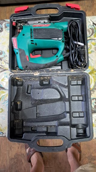 Sierra de calar Hychika 800W