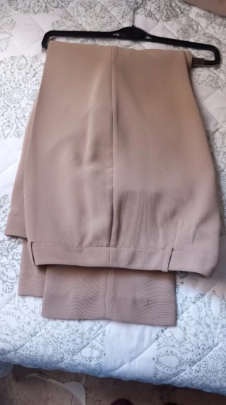 Traje de señora chaqueta y pantalón