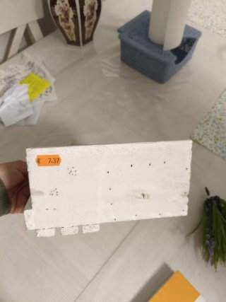 Macetero decorativo madera y plástico