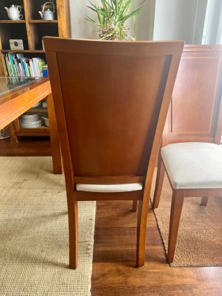 Mesa de comedor de madera y cristal y 4 sillas
