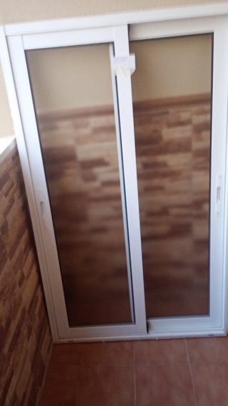 Ventana corredera de aluminio