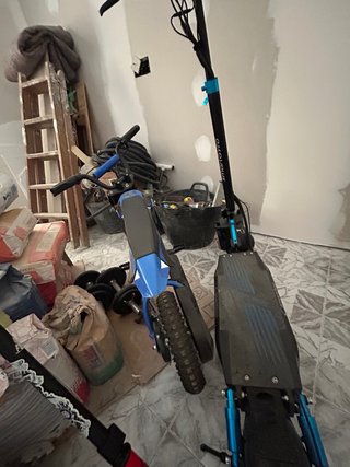 Mini Moto Eléctrica Cross Negra y Azul