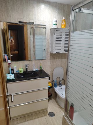 Se alquila habitación en Almería