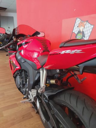 Honda CBR 1000 RR Roja