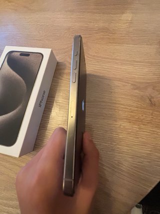 iPhone 15 Pro Max Verde/Gris