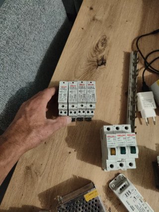 Contactor monofásico estrecho DELIXI CDCH8-20