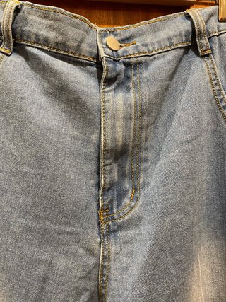 Pantalón vaquero ancho