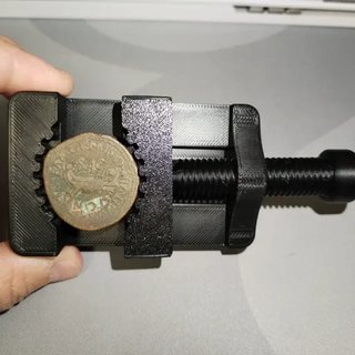 Soporte 3D para sujetar monedas