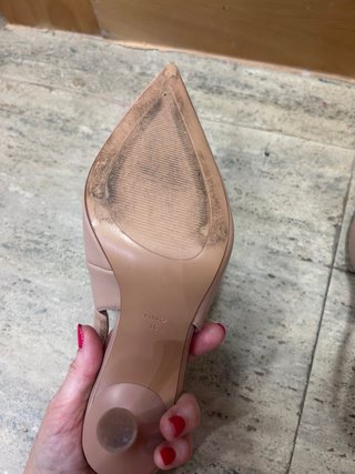 Zapatos Mango destalonados nude talla 36