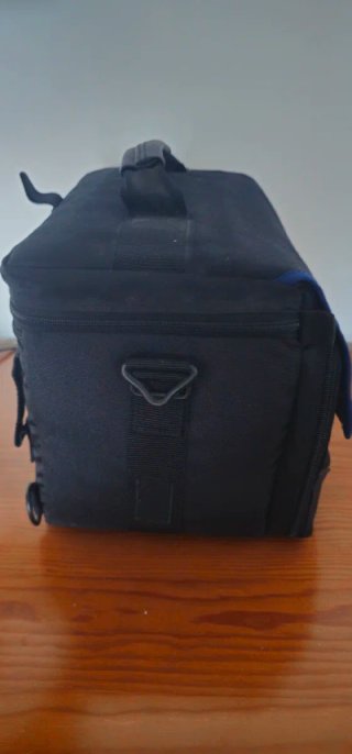 Nikon F80 + Objetivo 28-80 + Bolsa