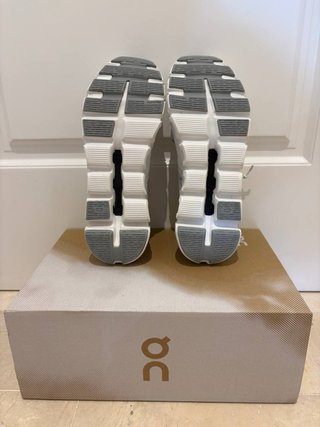 On Running Coast Zapatillas Blancas/Grises