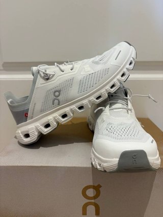 On Running Coast Zapatillas Blancas/Grises