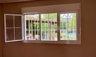 Ventana aluminio blanco doble acristalamiento