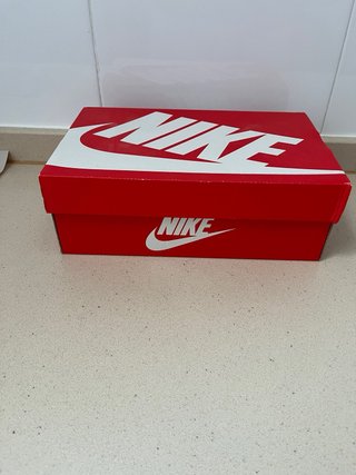 Nike Court Royale Blancas