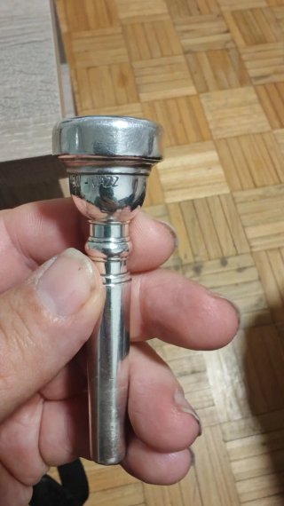Boquilla trompeta Yamaha Bobby shew jazz model