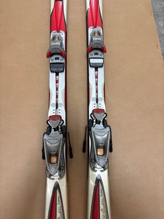 Esquís Rossignol 170cm con Fijaciones