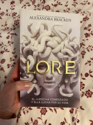 Lore de Alexander Bracken