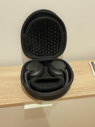Funda para cascos Sony negra