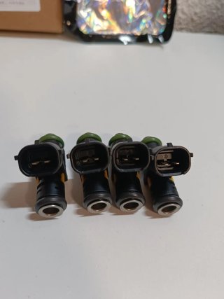 Inyectores de combustible (Set de 4) VW Polo