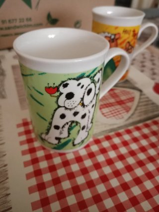 Taza cerámica gato divertido
