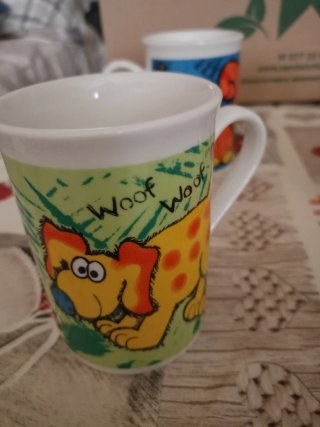 Taza cerámica gato divertido