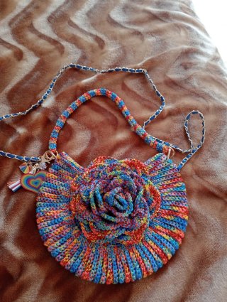 Bolso artesanal flor multicolor