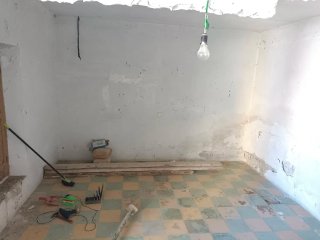Casa antigua para restaurar