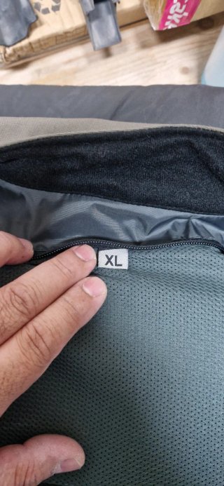 Chaqueta moto Magna Murano Verde Oliva Talla XL