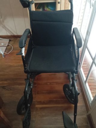Silla de ruedas motorizada
