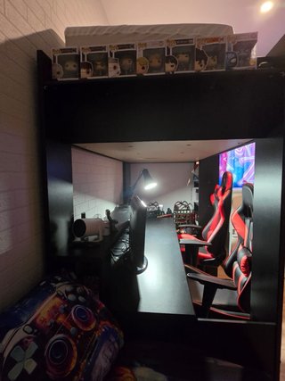 Muebles Habitación Gamer Negra y Roja