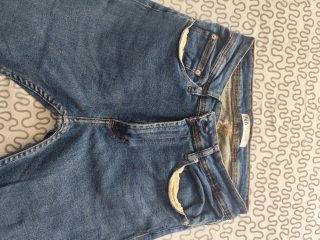 Pantalones vaqueros azules chica + Camisa de regal