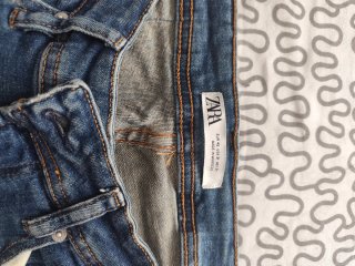 Pantalones vaqueros azules chica + Camisa de regal