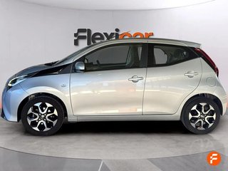 Toyota Aygo 1.0 70 x-play