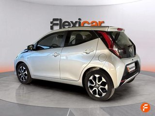 Toyota Aygo 1.0 70 x-play