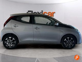 Toyota Aygo 1.0 70 x-play