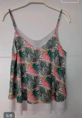 Blusas tirantes  Multicolor a 1,50€ unidad.