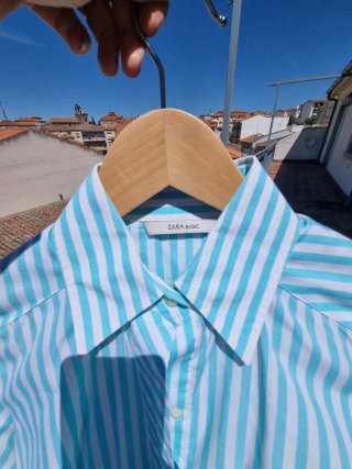Camisa Zara Basic Rayas Azul tuquesa y Blanco, Muj