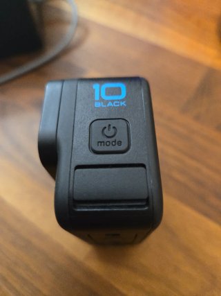 GoPro Hero 10 Black (Como nueva)