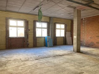 Local comercial en alquiler en Zona Avenida al Vedat en Torrent