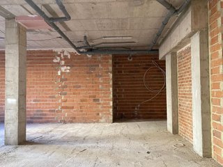 Local comercial en alquiler en Zona Avenida al Vedat en Torrent