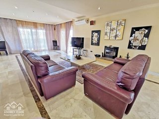 Chalet en alquiler en Riviera del Sol en Mijas