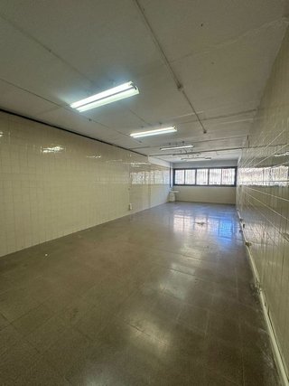 Local comercial en alquiler en El Gall en Esplugues de Llobregat