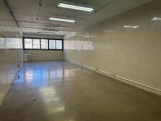 Local comercial en alquiler en El Gall en Esplugues de Llobregat