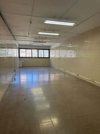 Local comercial en alquiler en El Gall en Esplugues de Llobregat